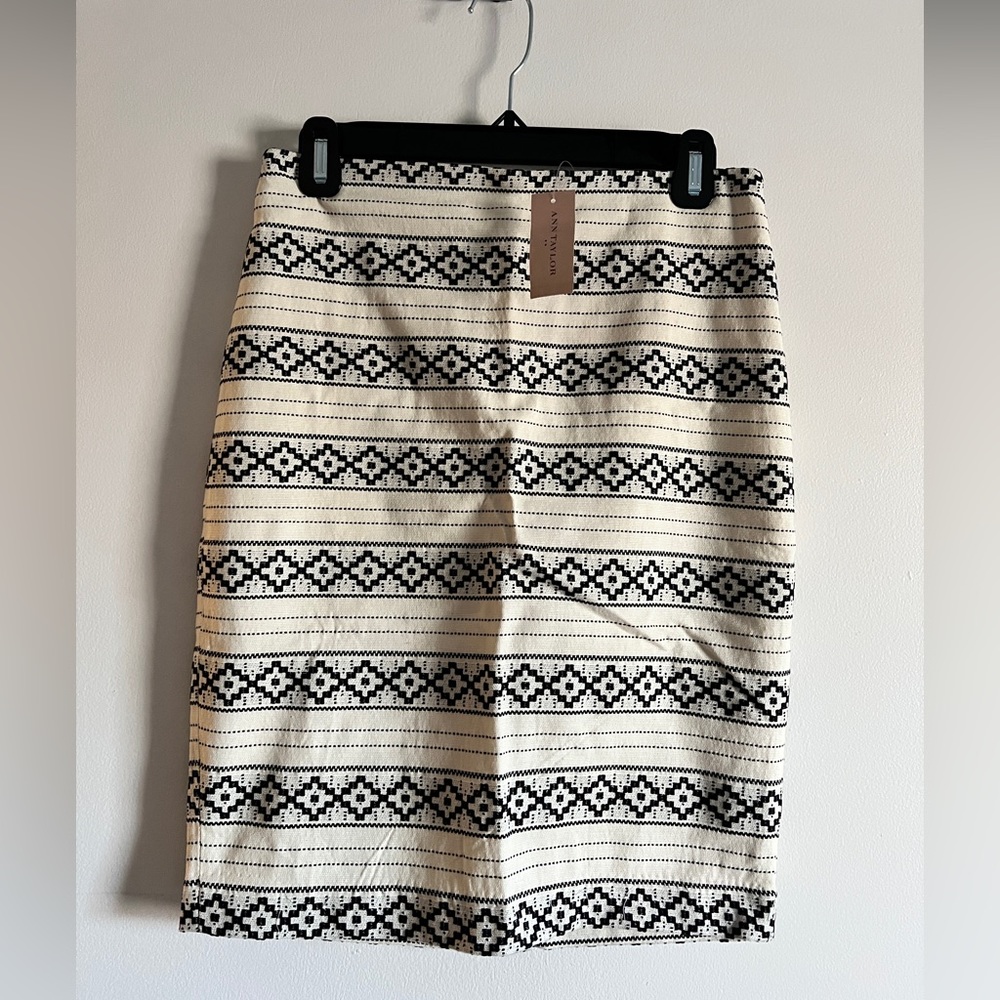 Ann Taylor Printed Pencil Skirt, New